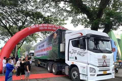 Provincia de Dong Nai exporta el primer lote de durián a China