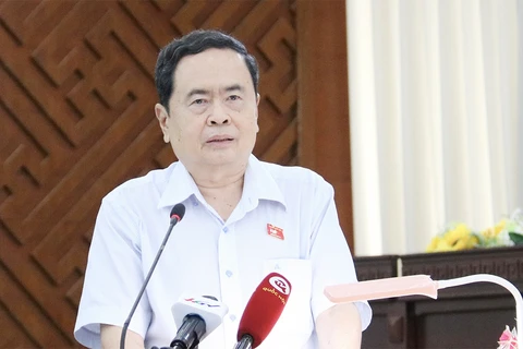 Subtitular del Parlamento se reúne con votantes de provincia de Hau Giang