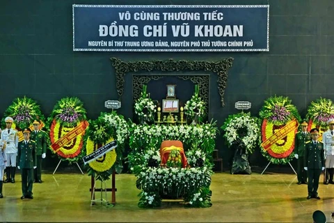 Despiden con funeral de Estado al exvicepremier vietnamita Vu Khoan