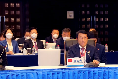 Viceministro vietnamita asiste al Foro de Alto Nivel sobre Políticas Migratorias de ASEAN+