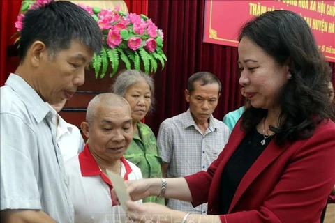 Vicepresidenta vietnamita visita provincia de Cao Bang