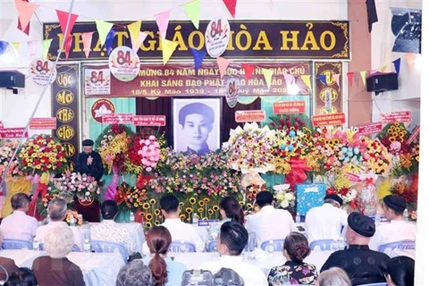 Celebran 84 aniversario de fundación de la secta budista Hoa Hao