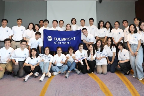 Más de 30 estudiantes vietnamitas viajarán a Estados Unidos en el otoño de 2023