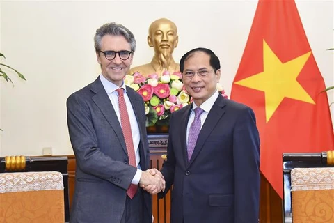 UE es uno de los socios más importantes de Vietnam, afirma canciller