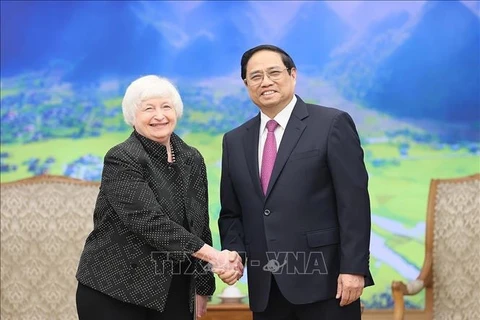 Premier vietnamita recibe a secretaria de Tesoro de EE.UU.