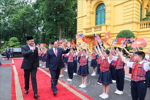 Vietnam y Malasia desempeñan papel importante en la ASEAN