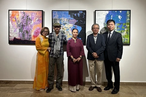 Exposición artística marca relaciones Vietnam - Mongolia
