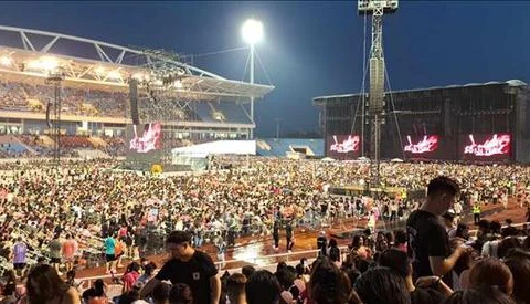 Más de tres mil visitantes internacionales acuden a Hanoi para concierto de Blackpink
