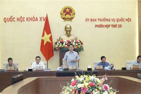Inauguran reunión 25 del Comité Permanente del Parlamento vietnamita