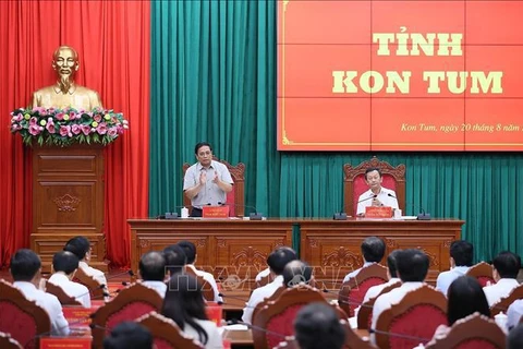 Primer ministro urge a Kon Tum a optimizar potencial para un desarrollo más rápido