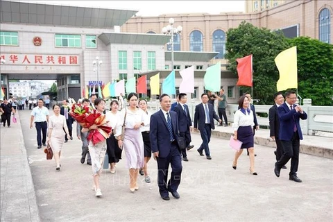 Ciudades fronterizas de Vietnam y China promueven amistad 