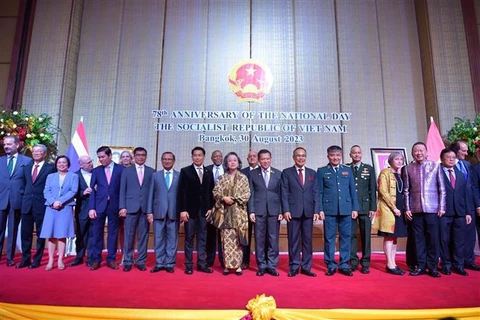 Embajadas de Vietnam en Camboya y Tailandia celebran el Día Nacional