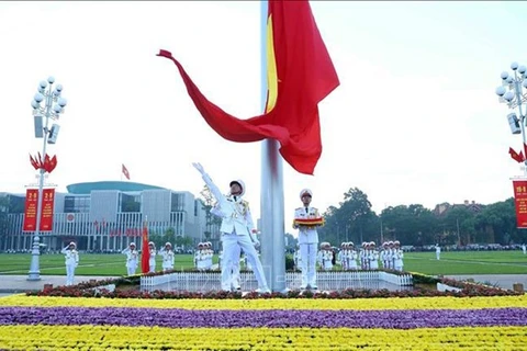Vietnam recibe más felicitaciones por el Día Nacional
