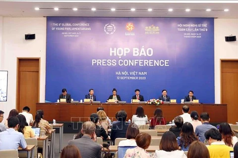 Resalta buenos preparativos de Vietnam para Conferencia Mundial de Jóvenes Parlamentarios