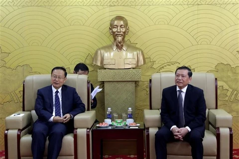 Acuerdan agilizar divulgación de información sobre lazos Vietnam- China