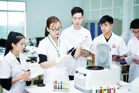 Desarrollan recursos abiertos para educación superior en Vietnam