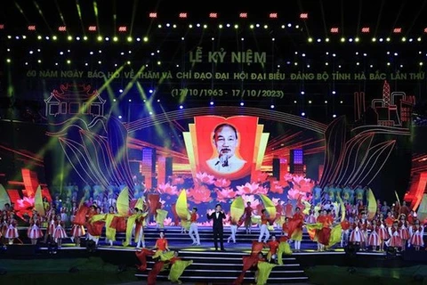 Conmemoran Día de visita del Presidente Ho Chi Minh a provincia de Ha Bac