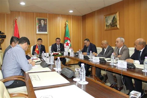Establecen Grupo Parlamentario de Amistad Argelia-Vietnam