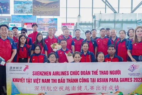 Delegación deportiva vietnamita parte a China para asistir a ASIAN Para Games