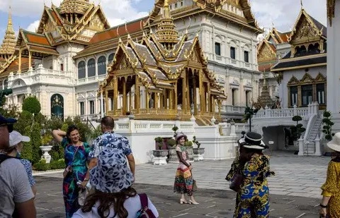 Tailandia amplía estancia sin visado para turistas rusos 