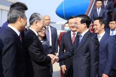 Presidente vietnamita llega a Beijing para participar en Foro de la Franja y la Ruta