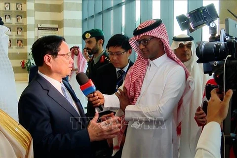 Vietnam dispuesto a fortalecer la cooperación multifacética con Arabia Saudita