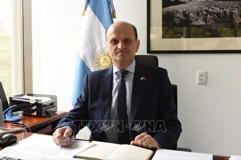 Embajador de Argentina aspira a mejor desarrollo de relaciones con Vietnam