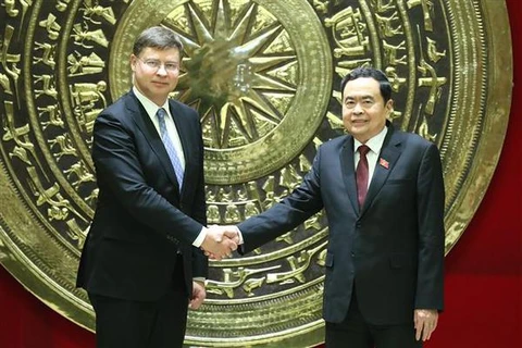 Comisión Europea resolverá “tarjeta amarrilla” de IUU para Vietnam