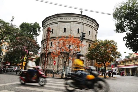 Torre de agua Hang Dau de Hanoi se transforma en un espacio artístico