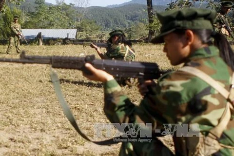 Trazan planes urgentes para proteger a vietnamitas en el norte de Myanmar