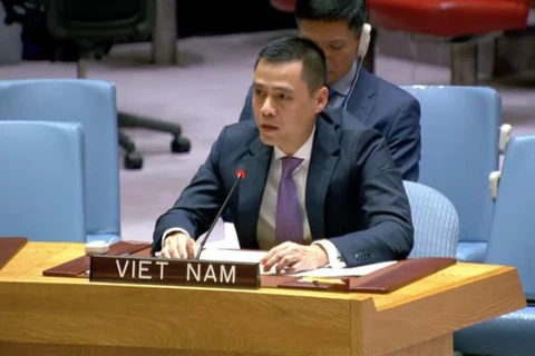 Funcionario vietnamita: La paz es requisito previo para el desarrollo