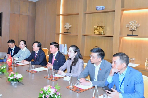 Vietnam y Laos fortalecen cooperación parlamentaria