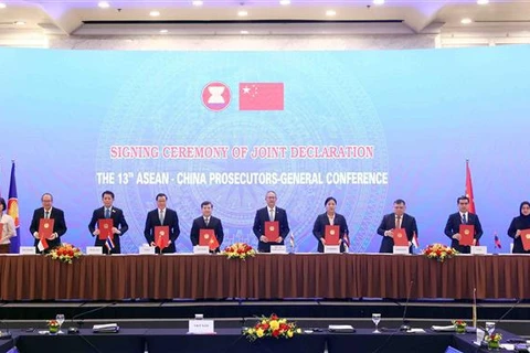 ASEAN y China aúnan esfuerzos para combatir el crimen transnacional