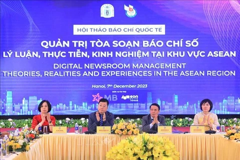 Debaten en Vietnam gestión de salas de redacción digitales de ASEAN