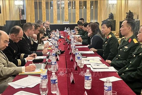 Vietnam y Francia realizan tercer diálogo sobre cooperación en defensa