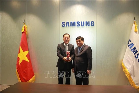 Vietnam busca oportunidades de cooperación con Corea del Sur en nuevos campos