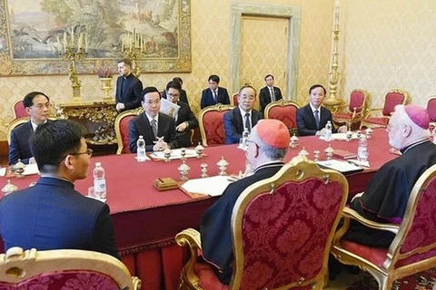 Abren nuevo capítulo en las relaciones diplomáticas Vietnam-Vaticano