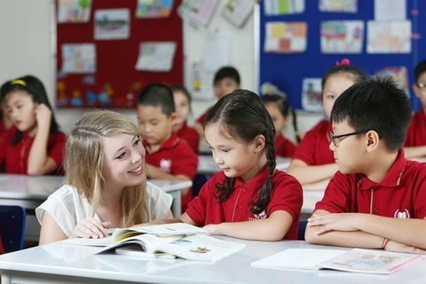 Publican informe anual sobre enseñanza y aprendizaje de lenguas extranjeras en Vietnam