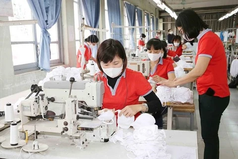 Hanoi brindará asistencia financiera a trabajadores en ocasión del Tet