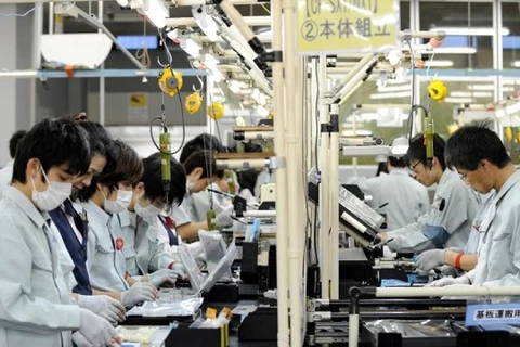 Vietnam busca mejorar calidad de empleados enviados al extranjero