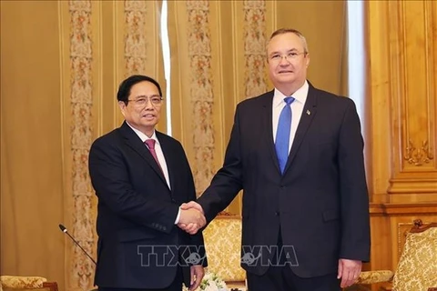 Premier vietnamita se reúne con presidente del Senado de Rumania