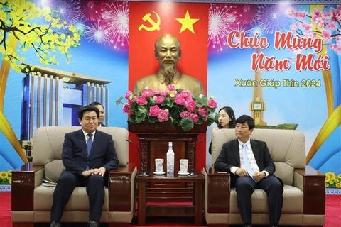 Provincia vietnamita de Binh Duong amplía cooperación con ciudad surcoreana