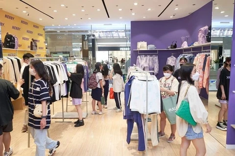 Marca de moda surcoreana Nerdy pretende ampliar su mercado en Vietnam