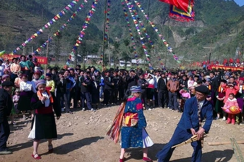 “Gau Tao”, fiesta tradicional de los Mong en primavera