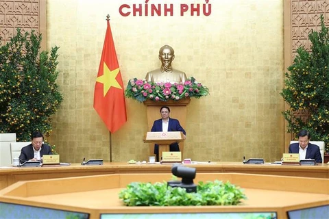 Primer ministro vietnamita resalta actividades eficientes durante asueto por Tet