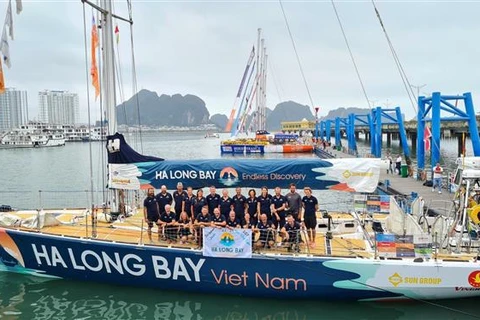 Clipper Race: Vietnam atraca en puerto de cruceros Ha Long en quinto lugar