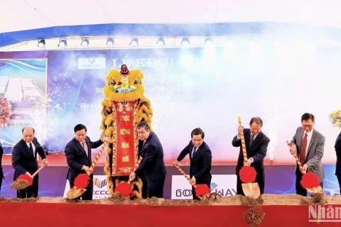 Empresa taiwanesa inicia construcción de planta informática en provincia vietnamita