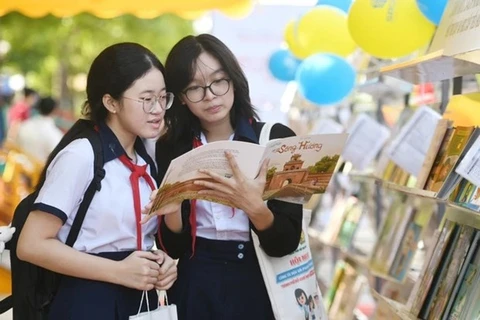 Bibliotecas de Ciudad Ho Chi Minh recibirán cinco millones de libros en marzo de 2025