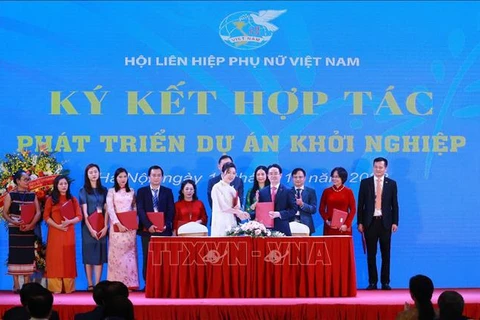 Mujeres vietnamitas consolidan posición en negocios en Vietnam