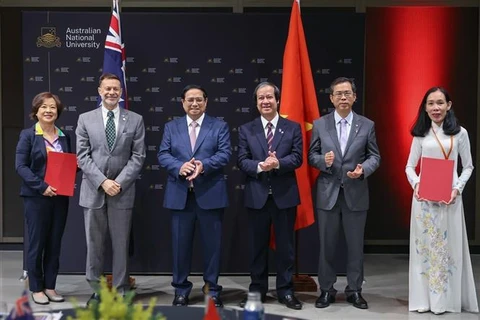 Premier de Vietnam aprecia lazos binacionales con Australia en educación